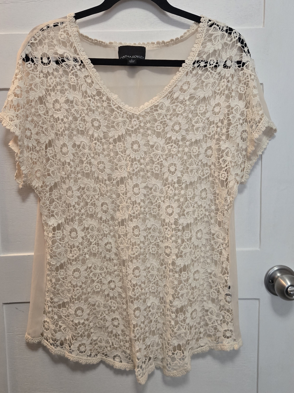 Cynthia Rowley Ivory Crochet Lace V-Neck Blouse